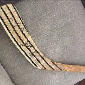 Autographed hockey stick head, Jamie Langenbrunner #15, Colin White #5, +1